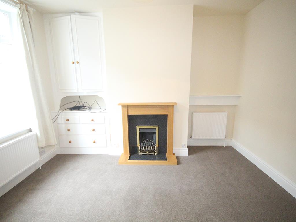 2 bedroom mid terrace house Let Agreed in Barnoldswick - IMG_2928.jpg